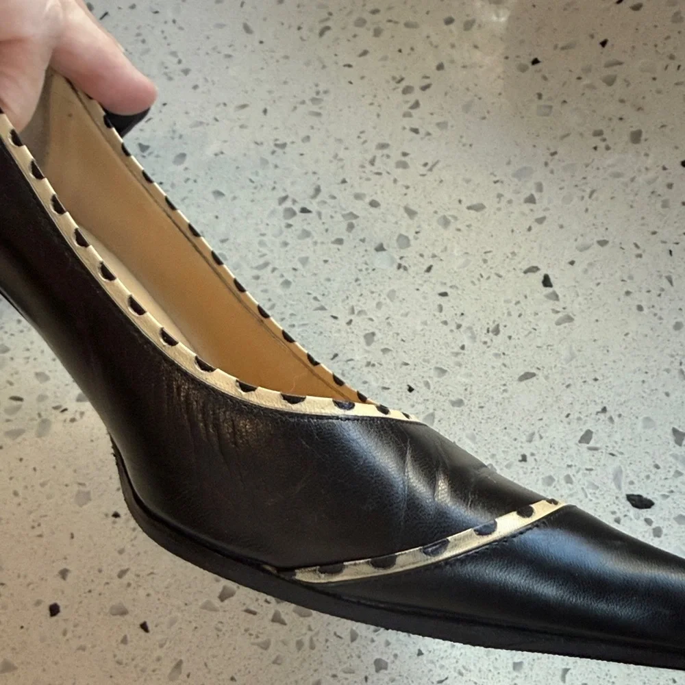 CHANEL Black and Cream Leather Pumps Kitten Heels